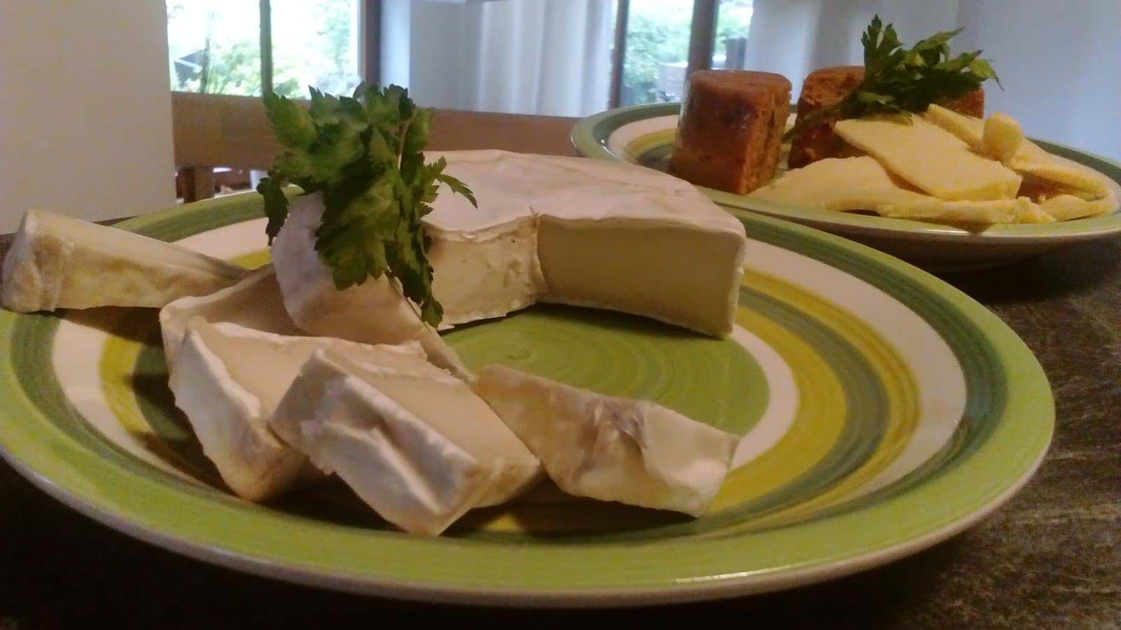 Есть ли лактоза в молочных продуктах